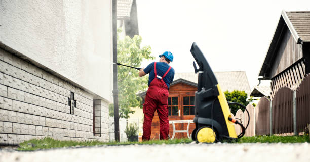 Best Pool Deck Cleaning  in Cheboygan, MI